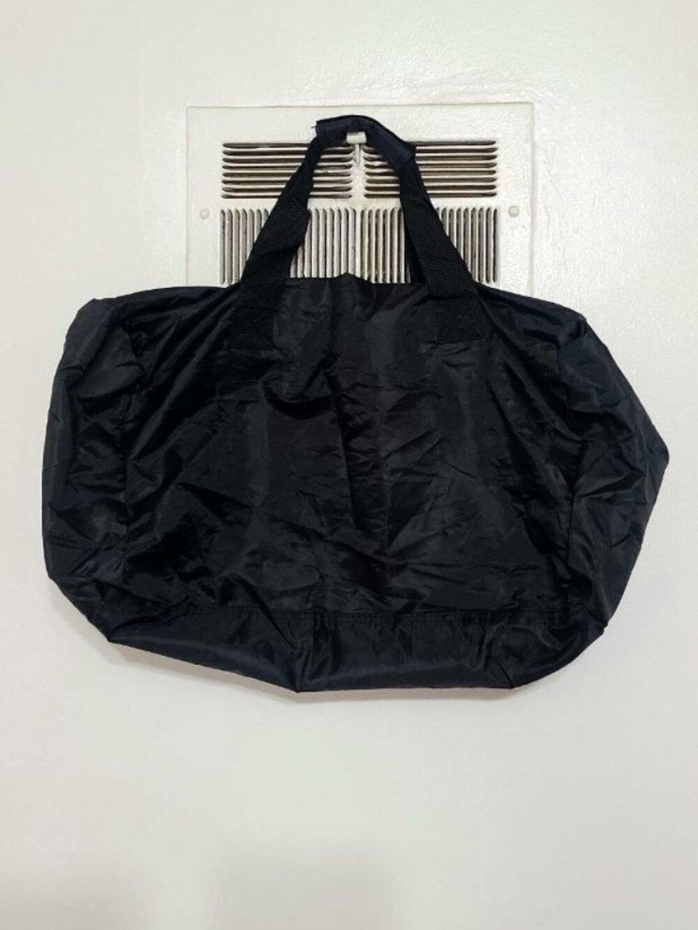 Lightweight Nylon Duffel Bag